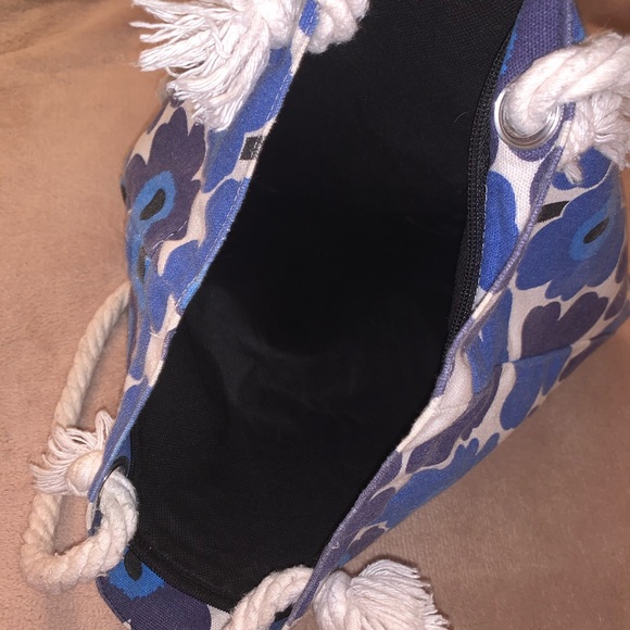 Bag - Picture 3 of 3